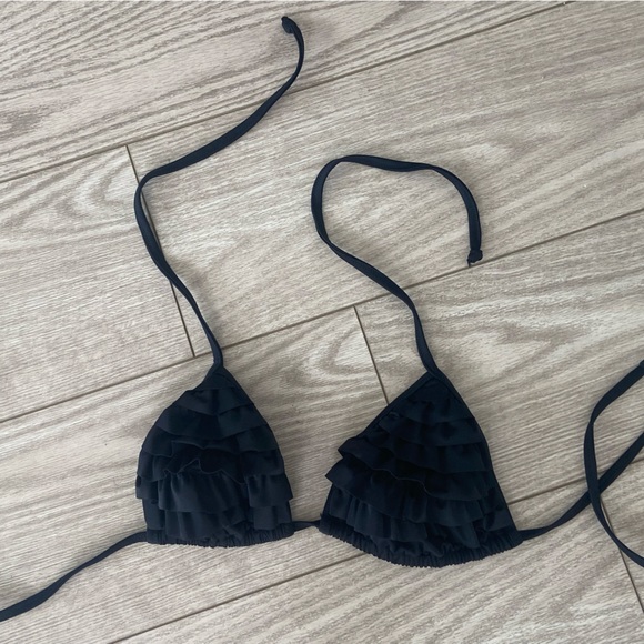 b.p.c. Beach women’s bikini top. Size: Small. - Picture 2 of 6